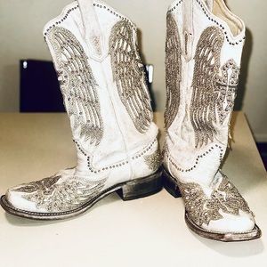 Corral Women’s Angela Western Boots Snip Toe